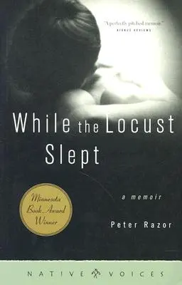 Mientras la langosta dormía: Un libro de memorias - While the Locust Slept: A Memoir