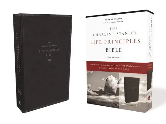 Nkjv, Charles F. Stanley Biblia de los Principios de la Vida, 2ª Edición, Tapa dura, Negro, Impresión cómoda: Creciendo en el conocimiento y entendimiento de Dios a través de su Palabra - Nkjv, Charles F. Stanley Life Principles Bible, 2nd Edition, Leathersoft, Black, Comfort Print: Growing in Knowledge and Understanding of God Through