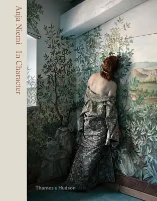 Anja Niemi: En personaje - Anja Niemi: In Character