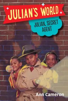 Julian, agente secreto - Julian, Secret Agent