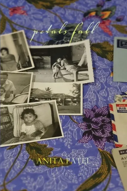 Caída de pétalos - Petals Fall