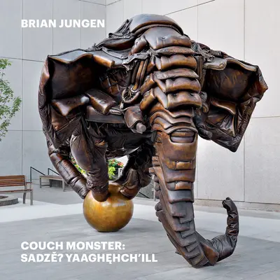 Brian Jungen El monstruo del sofá Sadzěʔ Yaaghehch'ill - Brian Jungen: Couch Monster: Sadzěʔ Yaaghehch'ill