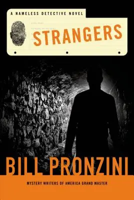 Extraños: Una novela de detectives sin nombre - Strangers: A Nameless Detective Novel