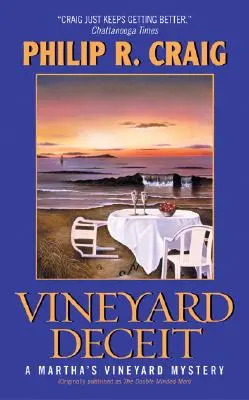 Engaño en el viñedo: Un misterio en Martha's Vineyard - Vineyard Deceit: A Martha's Vineyard Mystery