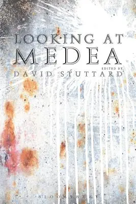 Mirando a Medea - Looking at Medea