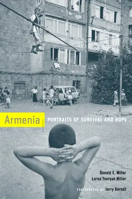 Armenia: Retratos de supervivencia y esperanza - Armenia: Portraits of Survival and Hope